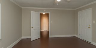 $1,200 - 3 bed/2 bath house for rent in Midtown Augusta, with fenced back yard Gallery 27