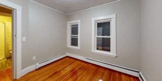 1011 Washington Street Gallery 6