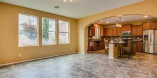 GREAT LOCATION!  Fabulous move-in ready 5 bed /3 bath home in south Tempe Gallery 15