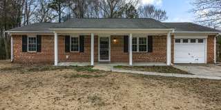 236 White Oak Boulevard Gallery 1