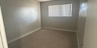 Garden View Gallery 27