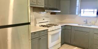 Beautiful 3-Bed/1-Bath Townhouse in Girard Estates/East Passyunk! Available Mid-August! Gallery 7