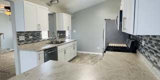6906 Townsend Boulevard Gallery 4