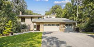 10408 Hunter Ridge Dr Gallery 1