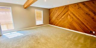 {13042} Contemporary in Lenexa + Fenced Yard + All Appliances Included {13042} Contemporary in Lenexa + Fenced Yard + All Appliances Included Gallery 14