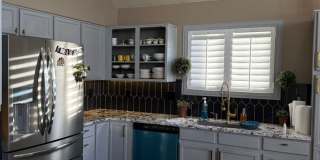 Move in Special- Beautiful Furnished 3 Bedroom/2.5 Bathroom Single Family Home with Flexible Lease terms. Gallery 4