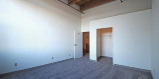 Off Broadway Apartments Gallery 10