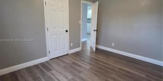 2350 NW 12th Ct Gallery 5