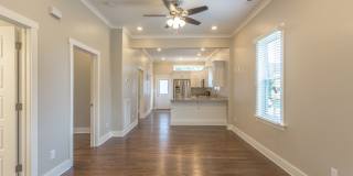 Remodeled 3 Bedroom Close to Downtown Gallery 3