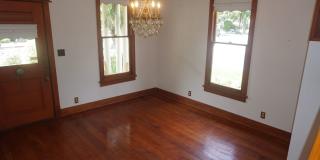 Stunning Historical Home in Old Towne Orange Gallery 15