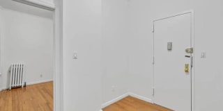 170 East 91st Street Gallery 6