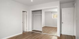 Upgraded Oceanside 3 Bedroom, Available Now! Small Pet OK! Gallery 17