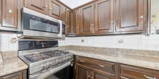 9504 VEIRS Drive Gallery 20