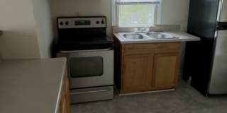 Charming 2BR Duplex in Norfolk Gallery 1