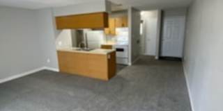 River Walk Apartments Gallery 97