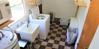 Charming 2 bed 1 bath Furnished, Utilities Included Gallery 14