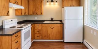 504 Elma Avenue East Gallery 1