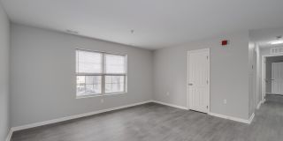 Quaker Village Gallery 9