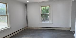 32 S Penn Street Gallery 1