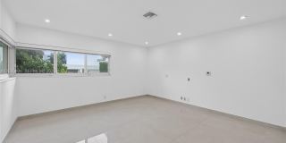 1101 S Shore Dr Gallery 14
