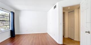 3923 ATRIUM DRIVE Gallery 20
