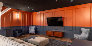 Textile Gallery 22