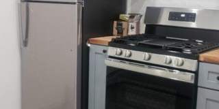 202 Clerk St Gallery 6