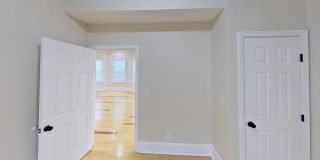 9 Landor Rd. Gallery 5