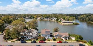 1503 Comstock Street Gallery 1