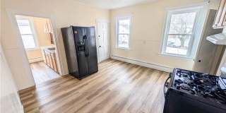 53 Bancroft Street Gallery 8