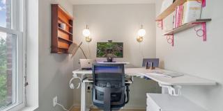 1812 VERNON ST NW #34 Gallery 25