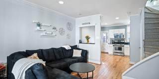 147 East St Gallery 19