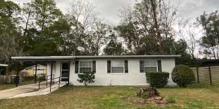 815 LA MARCHE Drive 815 LA MARCHE Drive Gallery 1