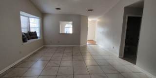 1604 Vecuna Circle Gallery 3