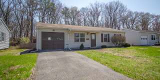 3 BR 1 BA Home in Latham Gallery 1