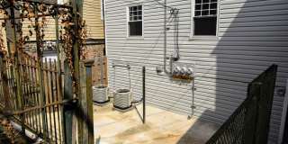 1828 N Bissell Street Gallery 17