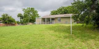 Cozy Remodeled House Near Downtown Gallery 9