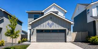 Like New Home in Meridian! Like New Home in Meridian! Gallery 1