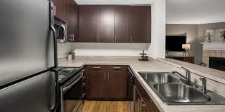 University Ridge Apartments Gallery 11