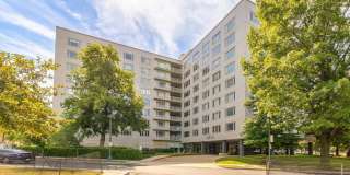 2475 VIRGINIA Avenue NW Gallery 1