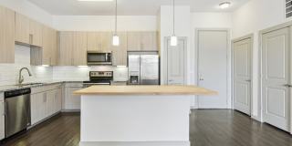 Rivera on Broadway Gallery 85