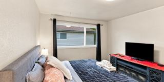 Charming 2BR Apartment in Anchorage Gallery 10