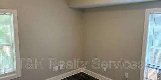 2921 North Delaware Street Gallery 13