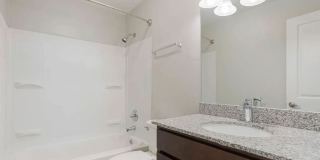 The Onyx Hoover Apartments Gallery 78