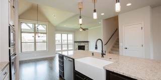 Beautiful Yorktown Home in Highly Desired Bixby West  School Gallery 12