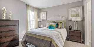 Huntington at King Farm Gallery 10