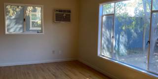 Quaint 2 Bedroom Duplex Gallery 2