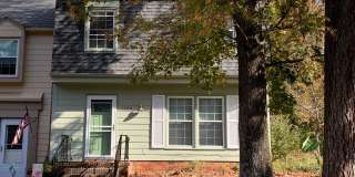 1300 Garden Crest - 3 brm 2.5 bath - End unit townhome 1300 Garden Crest - 3 brm 2.5 bath - End unit townhome Gallery 1