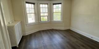 412 N Hermitage2nd floor Gallery 1