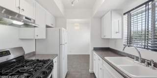 101 E University Boulevard unit: Apt 1 Gallery 8